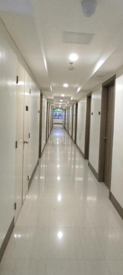 Mandaluyong Fame Residences T1 Family Suite 1507 מראה חיצוני תמונה